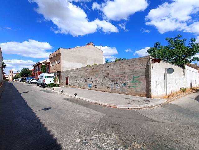 Terreno residencial en Venta en Calle Alegría en Valdepeñas