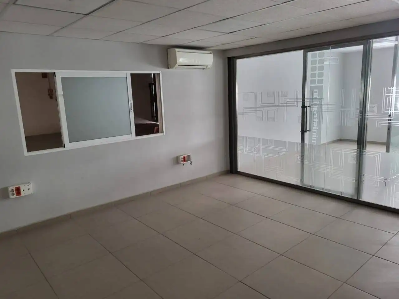 Nave industrial en venta en Carlet