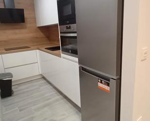 Kitchen of Flat to rent in Cigales  with Heating, Parquet flooring and Furnished