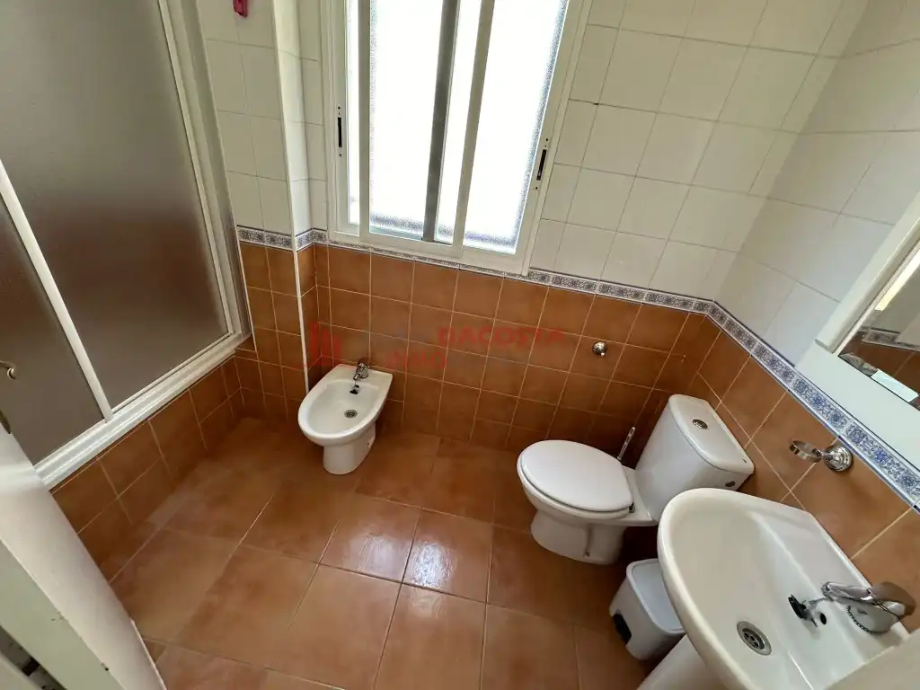 Baño de Apartamento de alquiler en Islantilla