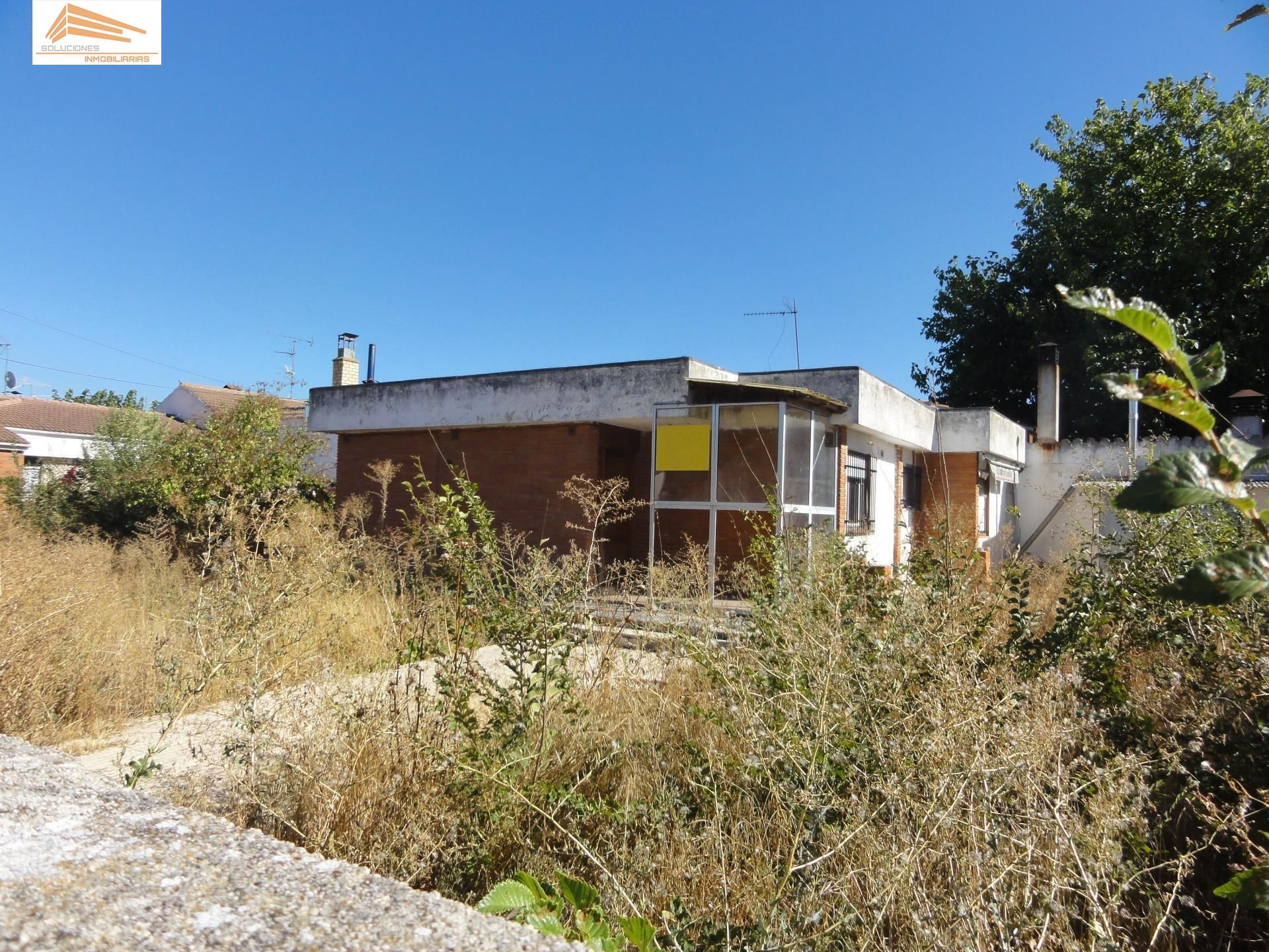 Vista exterior de Casa o xalet en venda en Viana de Cega