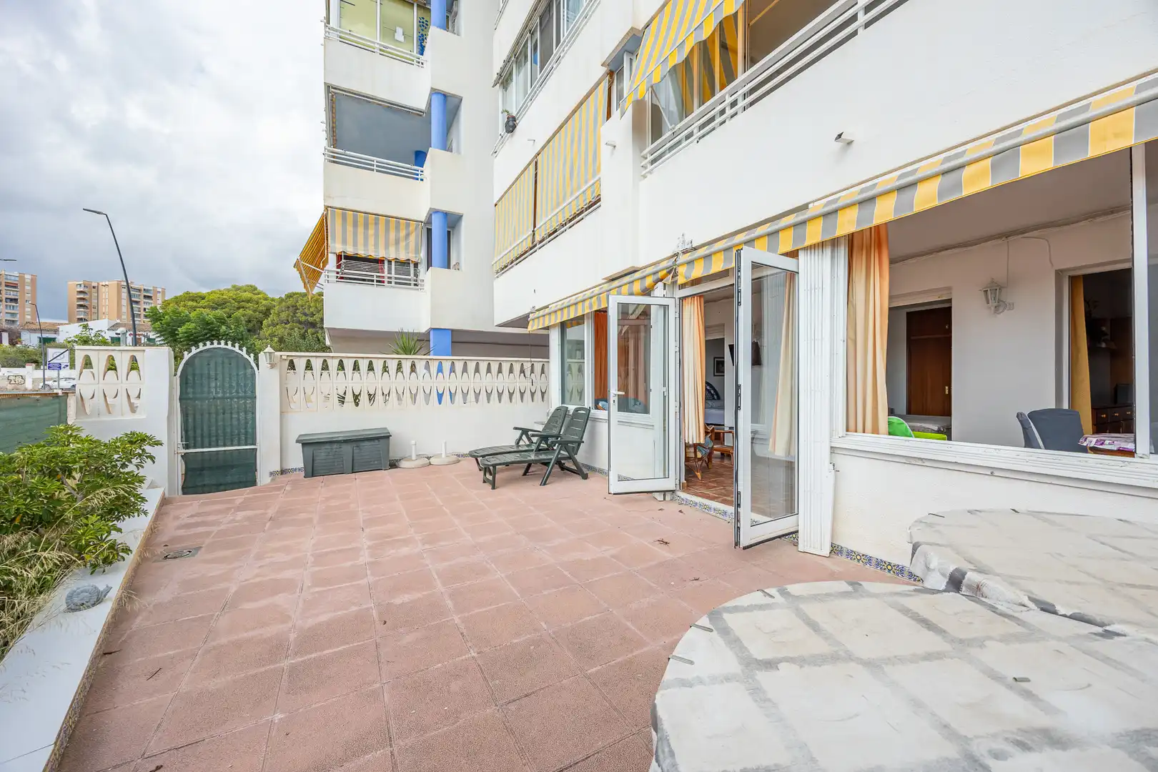 Terraza de Apartamento en venta en Villajoyosa / La Vila Joiosa con Piscina, Amueblado y Piscina comunitaria