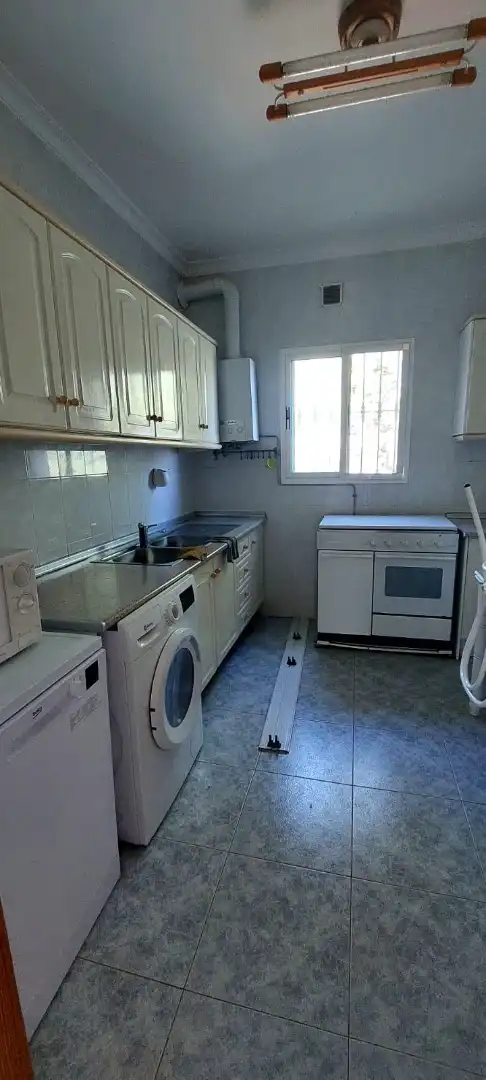 Cocina de Casa o chalet para compartir en Marbella con Aire acondicionado, Terraza y Amueblado