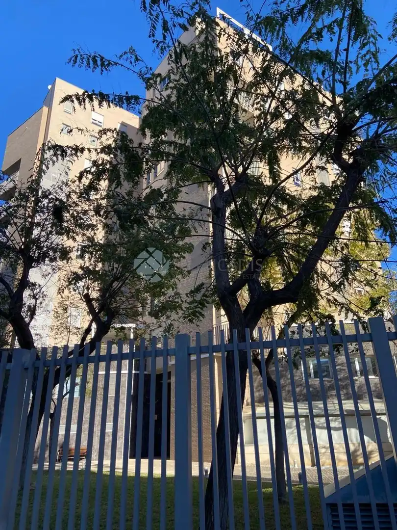 Vista exterior de Garaje en venta en  Valencia Capital