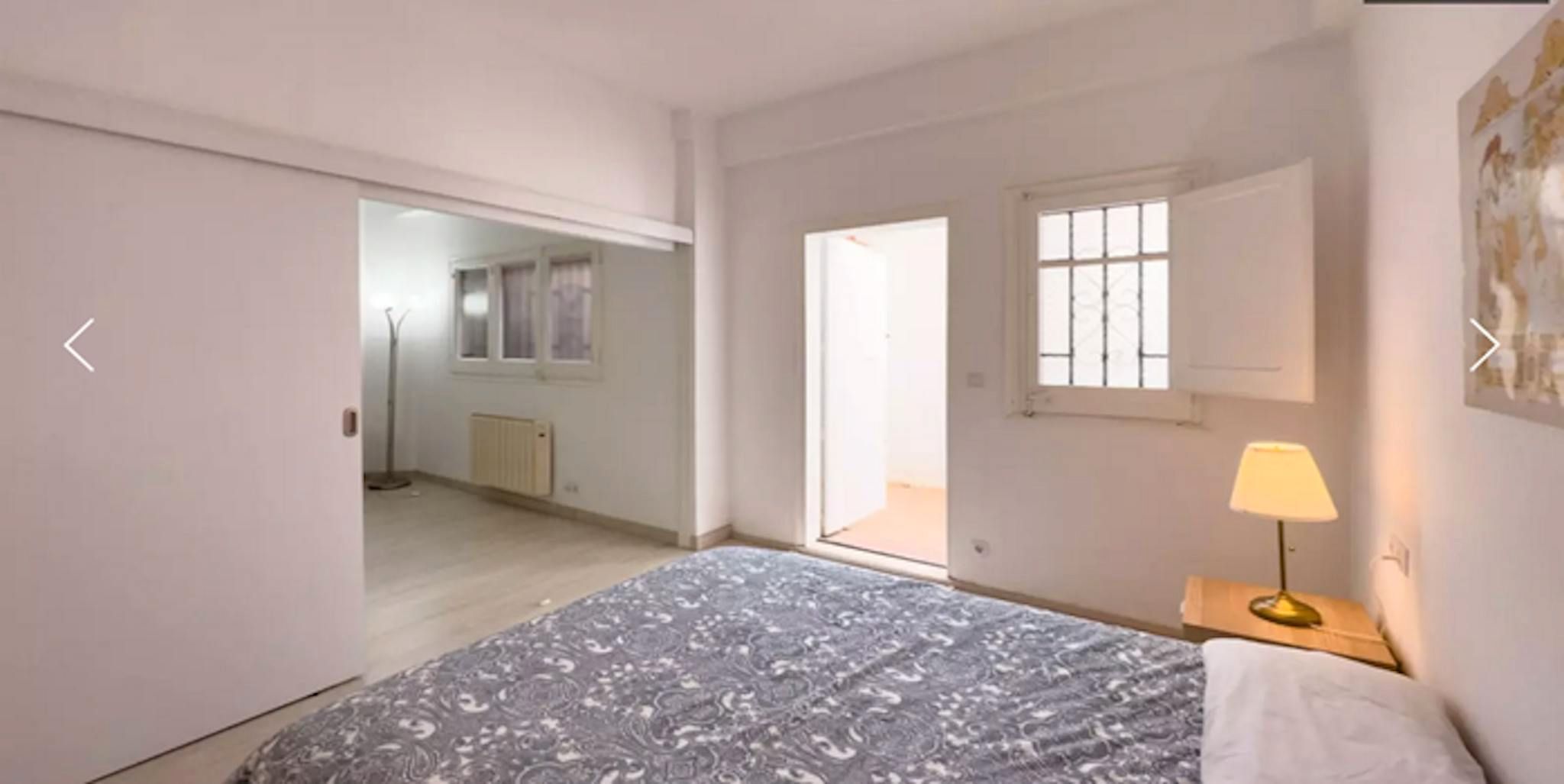 Dormitori de Pis de lloguer en  Barcelona Capital amb Calefacció, Moblat i Rentadora