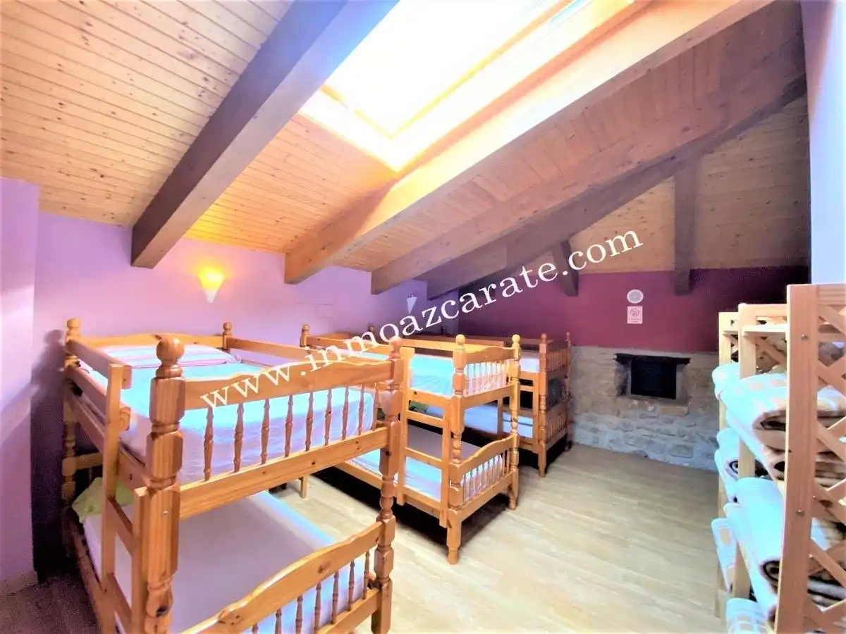 Habitación de Edificio en venta en Valle de Yerri / Deierri