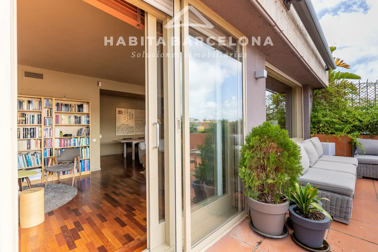 Terraza de Piso de alquiler en Barcelona con Aire acondicionado, Calefacción y Parquet