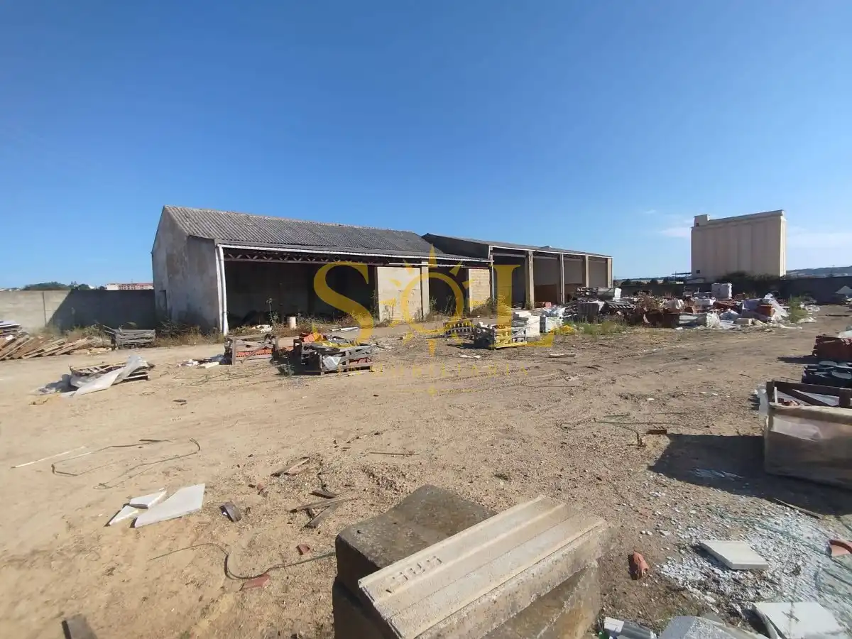 Industrial buildings for sale in Astorga