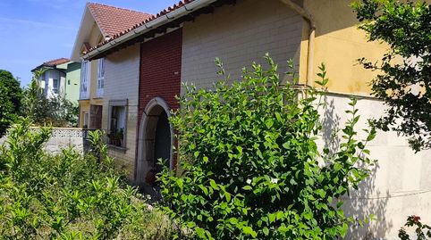 Casa con amplio terreno en San Cristóbal, Avilés