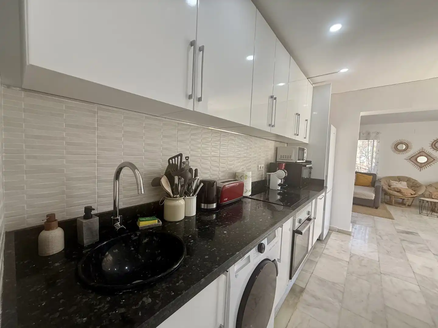 Cocina de Casa o chalet en venta en Marbella con Aire acondicionado, Jardín privado y Terraza