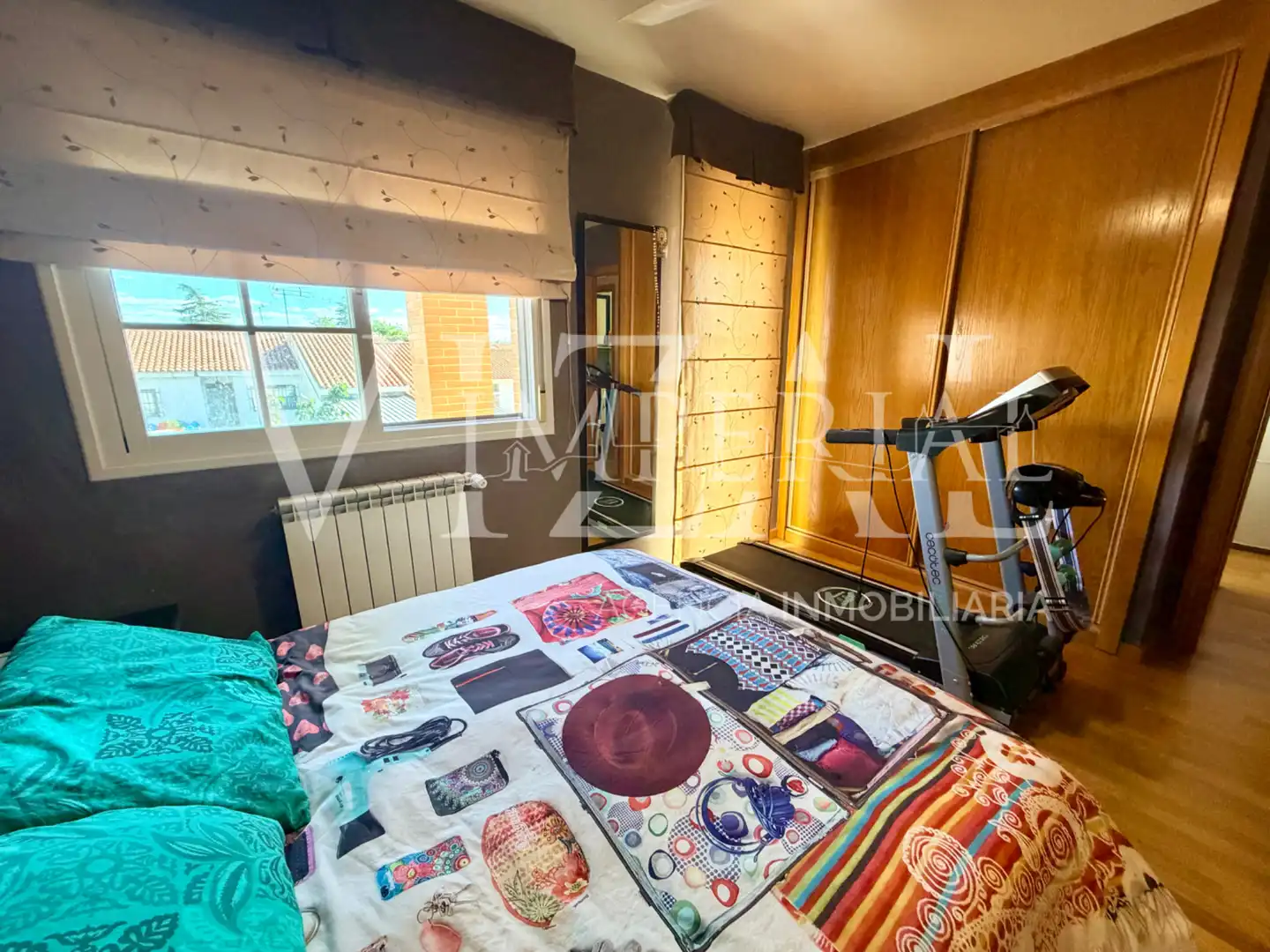 Habitación de Casa adosada en venta en Argés con Aire acondicionado, Calefacción y Amueblado