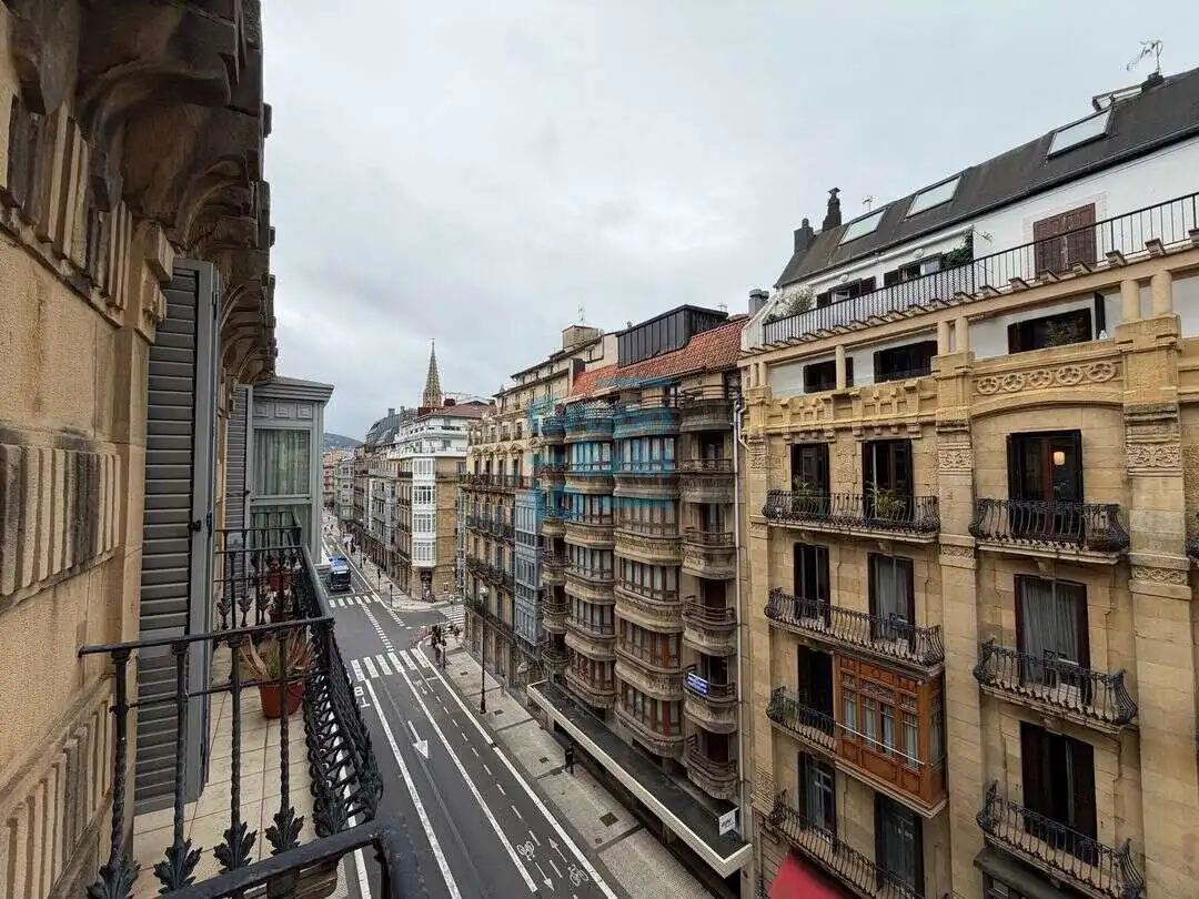 Flat for rent in Área Romántica