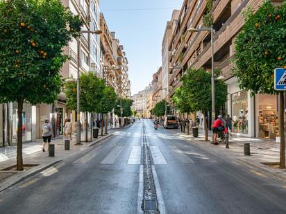 Exterior view of Flat for sale in  Granada Capital  with Air Conditioner