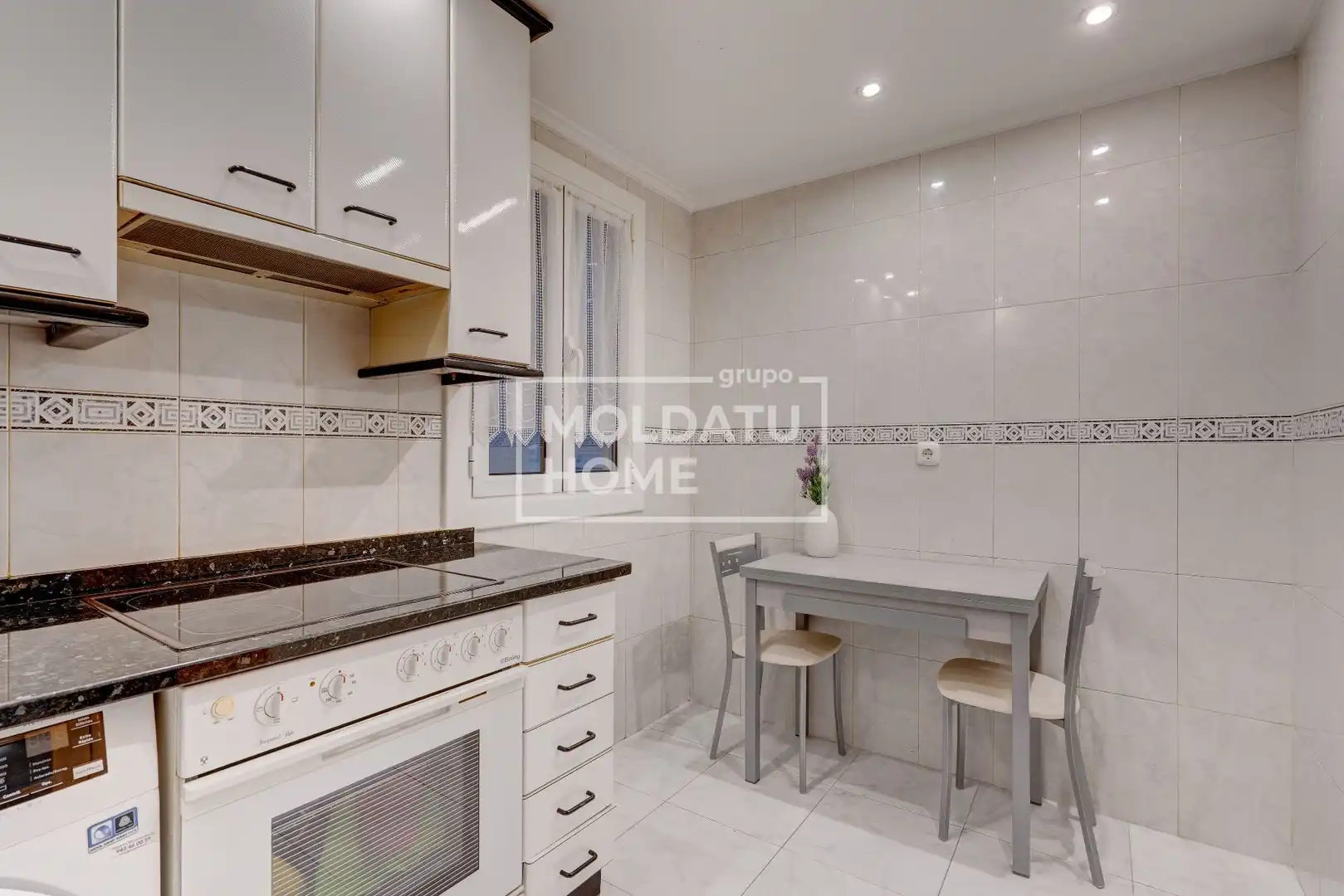 Cocina de Piso en venta en Irun  con Calefacción