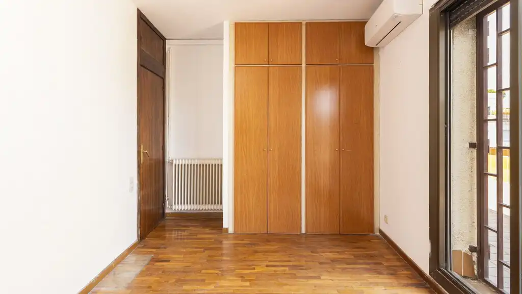 Bedroom of Apartments for sale in Barcelona  with Air Conditioner, Heating and Parquet flooring