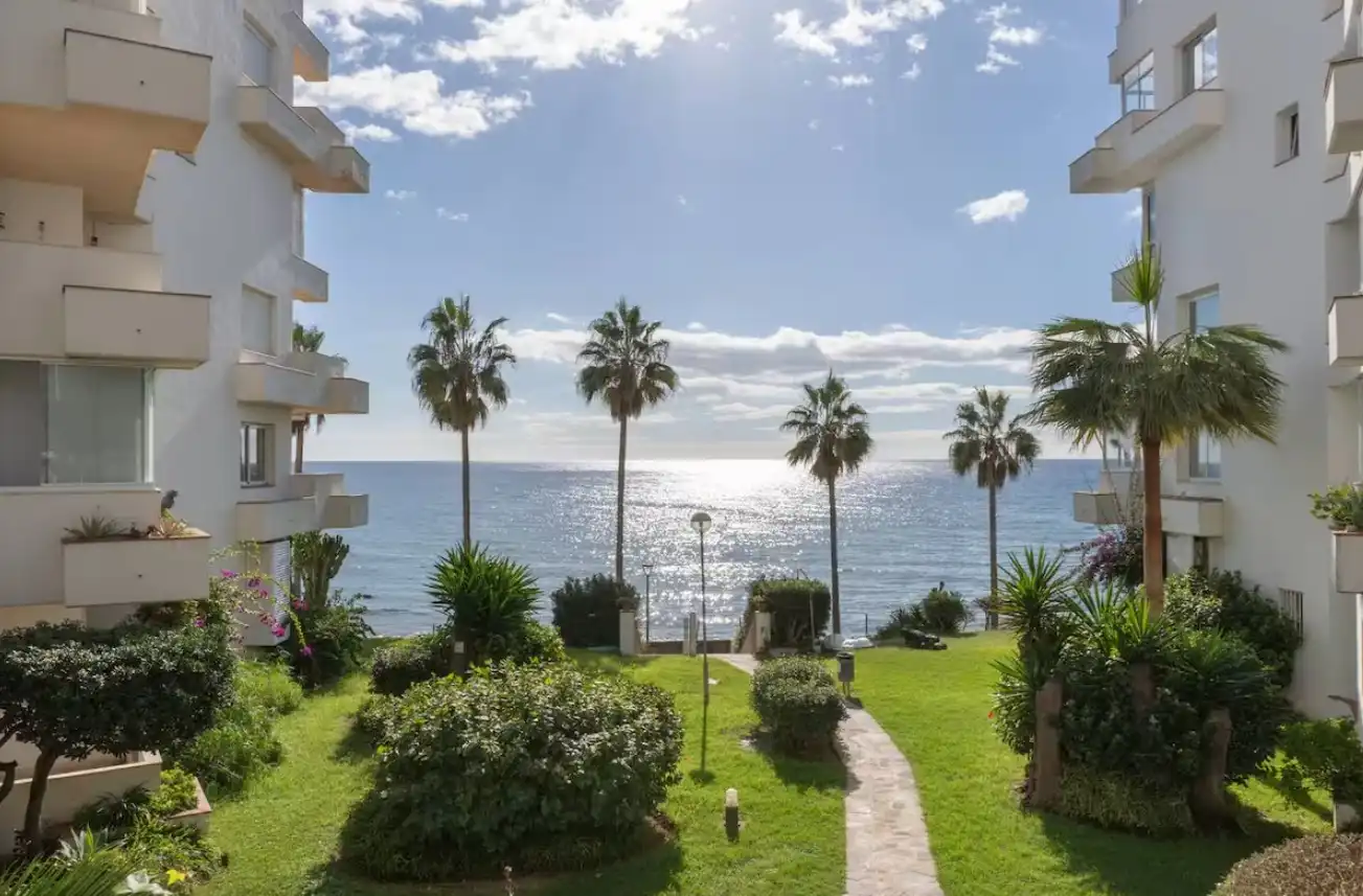 Apartments for rent in Avenida Severo Ochoa, 16, Playa Bajadilla - Puertos