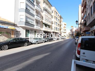 Local comercial en venta en Pueblo