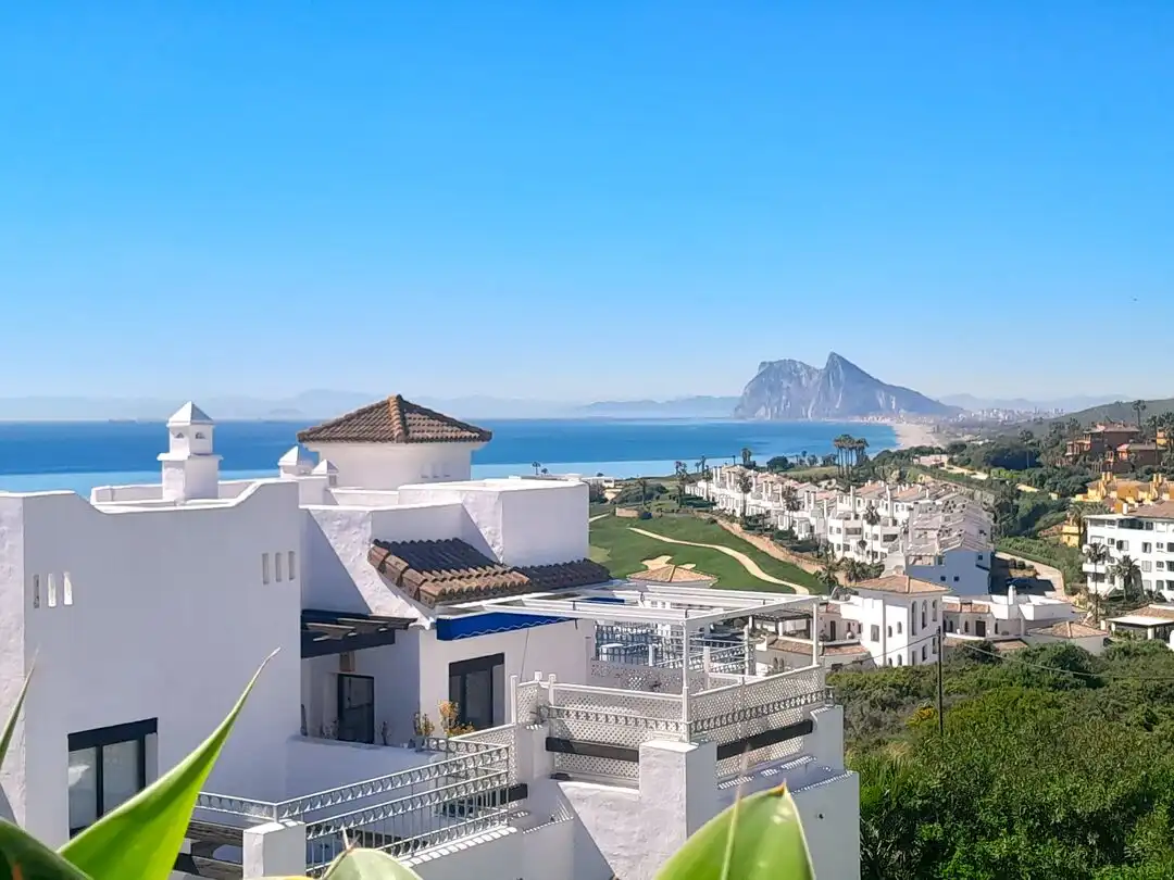 Exterior view of Attic for rent in La Alcaidesa  with Air Conditioner, Heating and Terrace