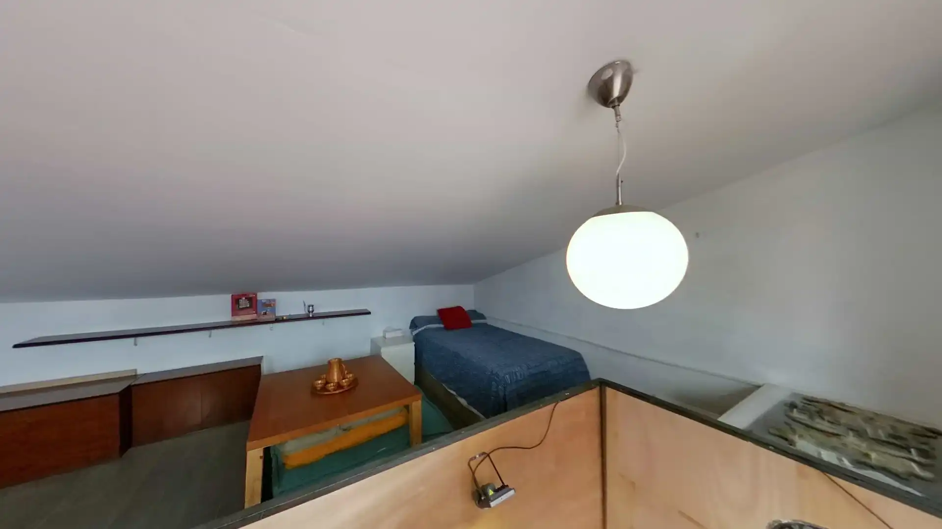 Dormitori de Casa o xalet en venda en Castellar del Vallès amb Aire condicionat, Calefacció i Jardí privat