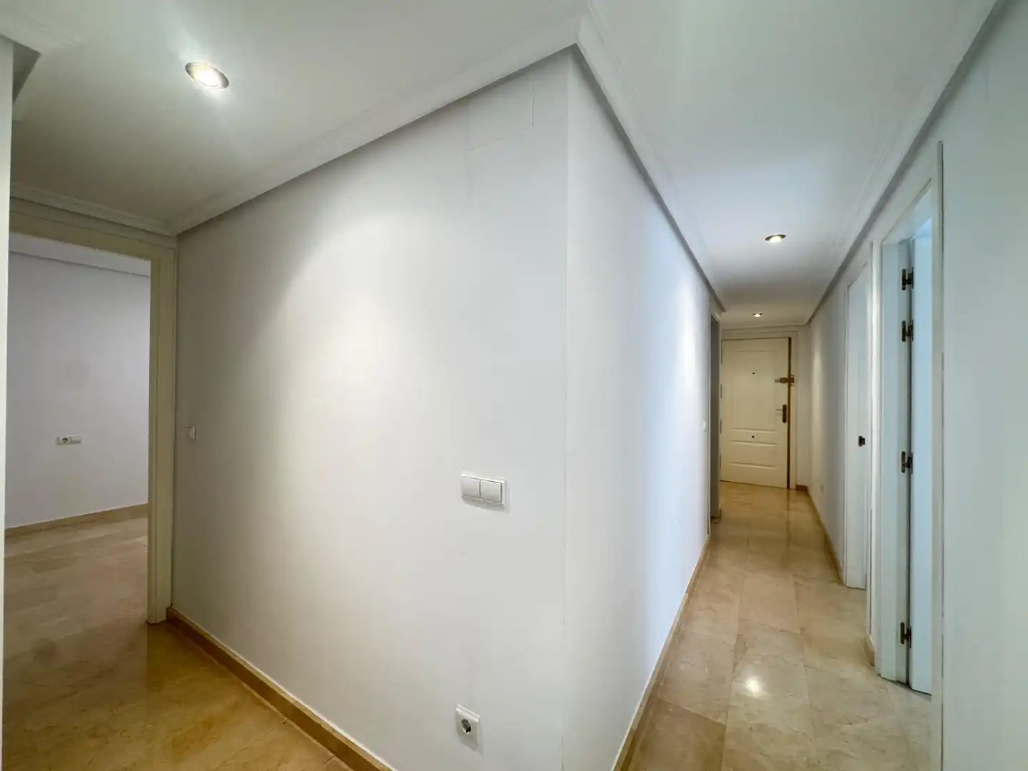 Piso de alquiler en Alicante / Alacant con Aire acondicionado