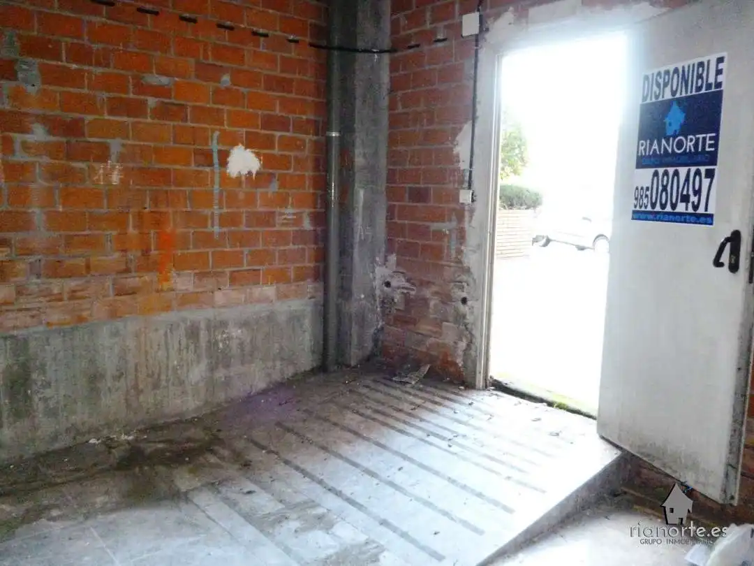Business premises to rent in Avenida Constitución, imagen 2
