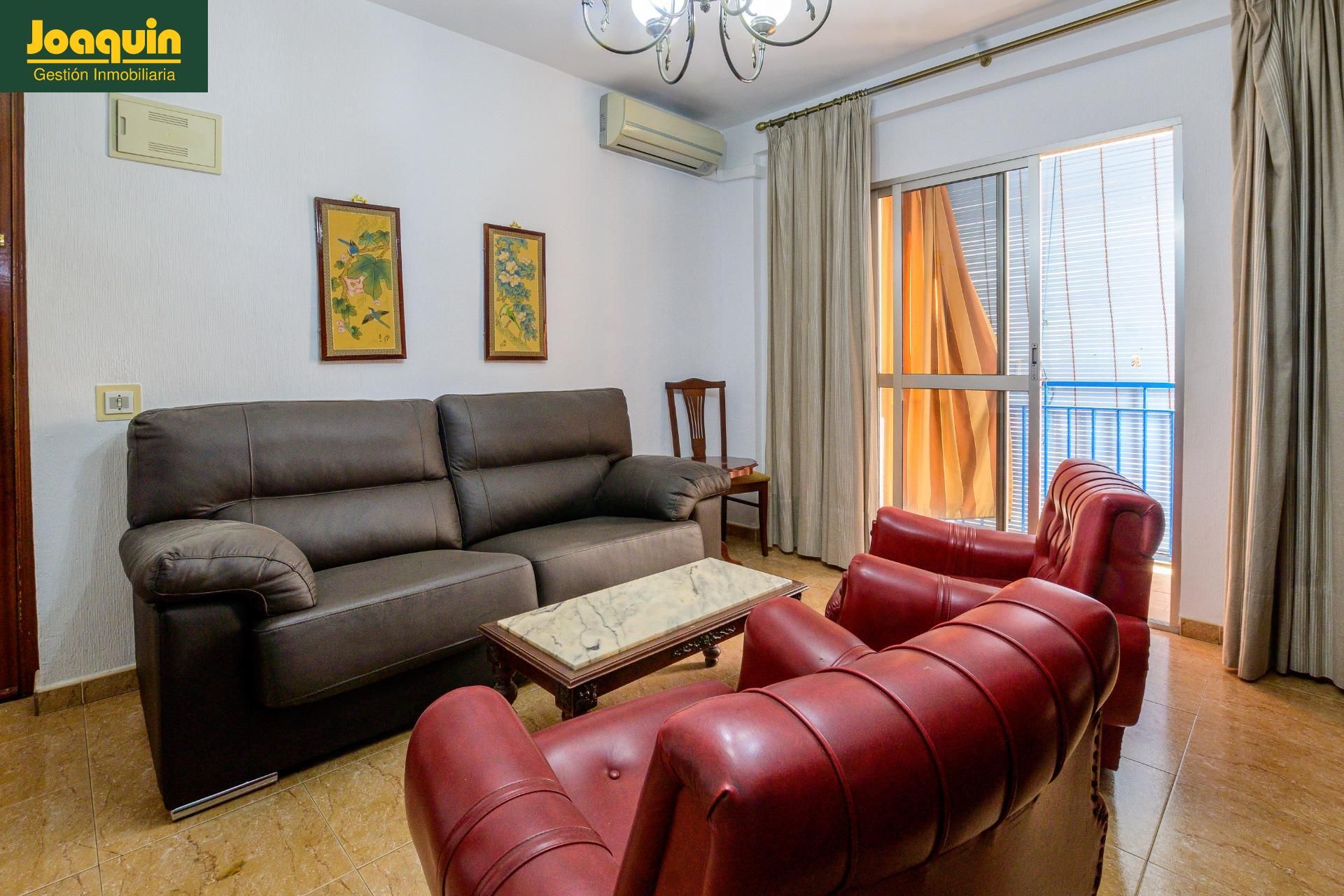 Sala d'estar de Pis en venda en  Córdoba Capital amb Aire condicionat i Terrassa