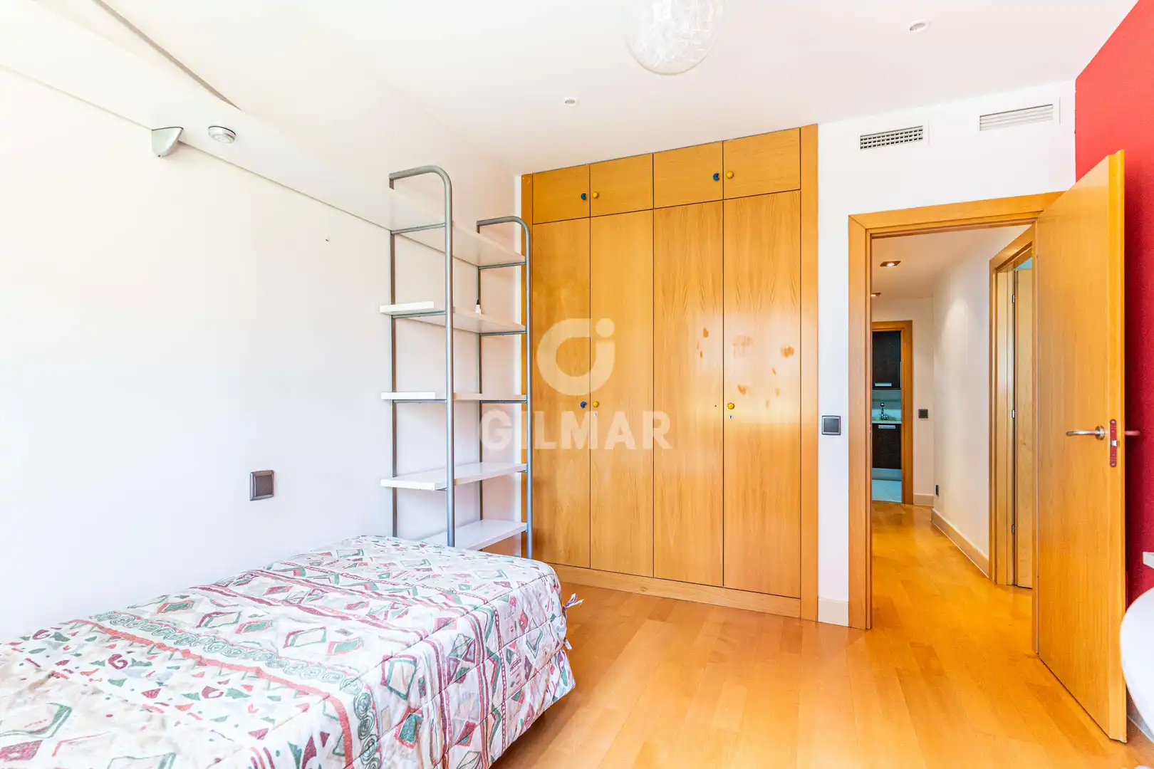 Bedroom of Flat for sale in Madrid  with Heating, Private garden and Storage room