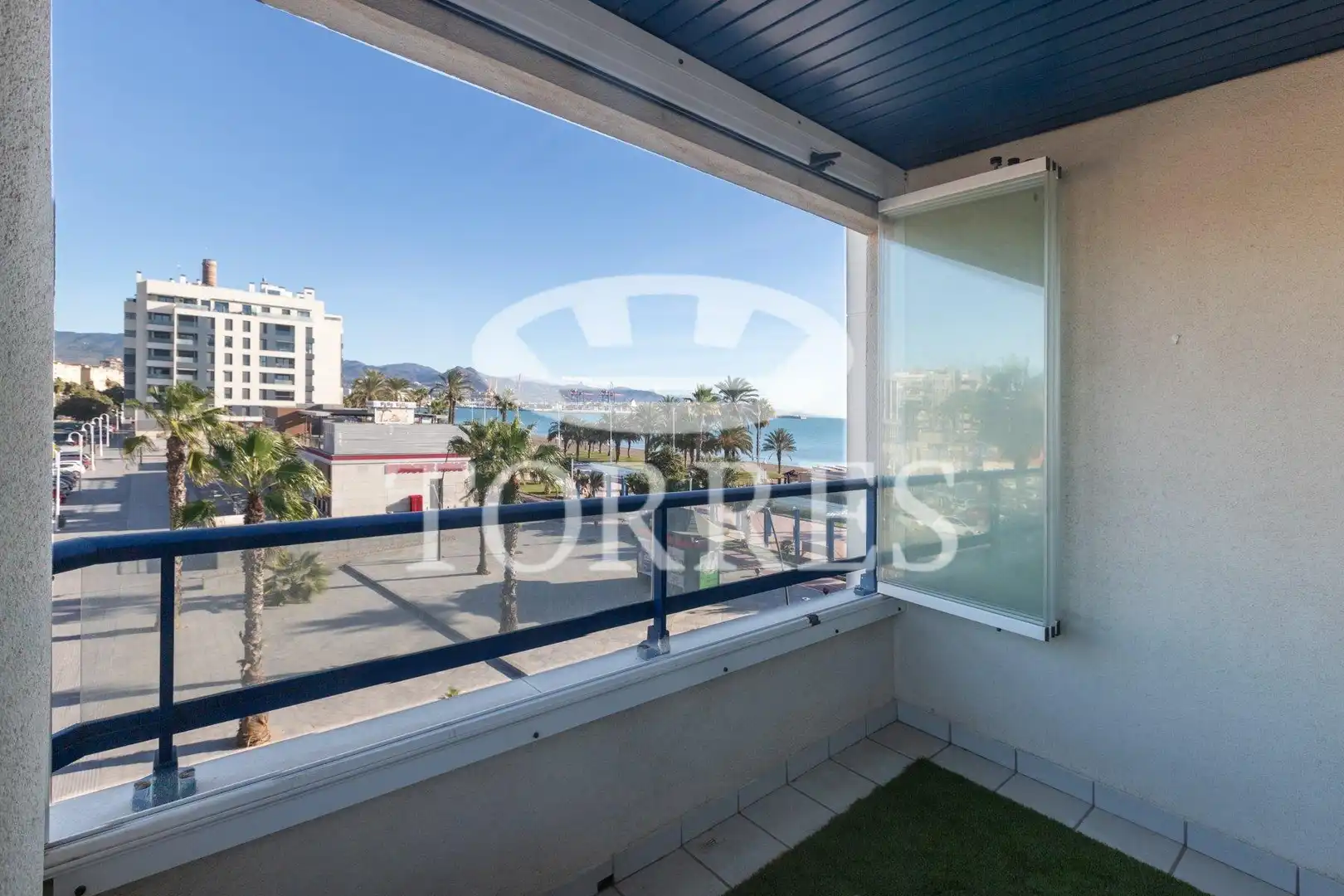 Exterior view of Flat for sale in Málaga Capital  with Air Conditioner, Terrace and Storage room