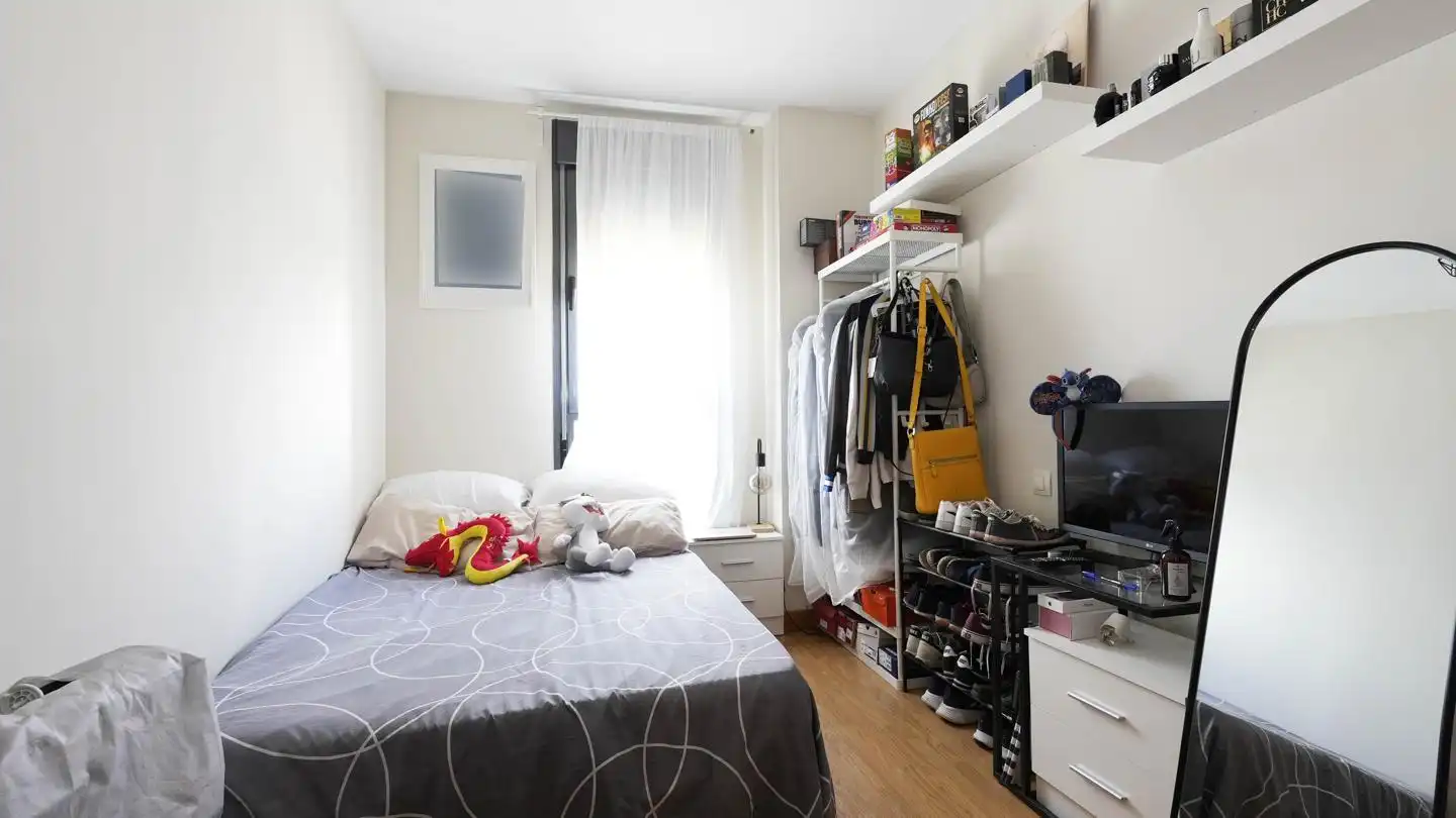 Habitación de Ático en venta en Madrid con Calefacción, Terraza y Trastero