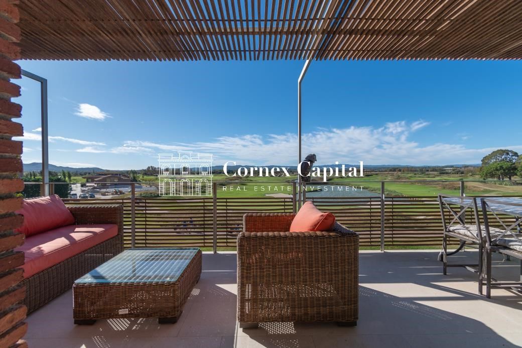 Terrassa de Dúplex en venda en Gualta amb Calefacció, Jardí privat i Terrassa