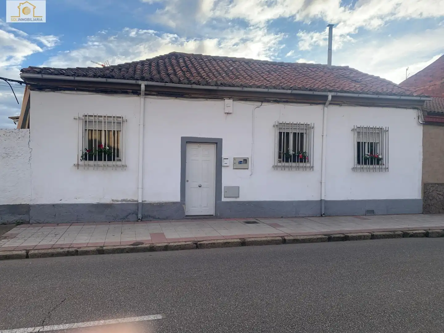 Casa en venta en Armunia, imagen 2