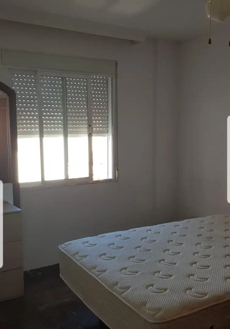 Bedroom of Attic for rent in La Zubia  with Furnished