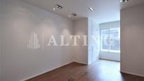 Office to rent in  Barcelona Capital  with Air Conditioner, Heating and Terrace