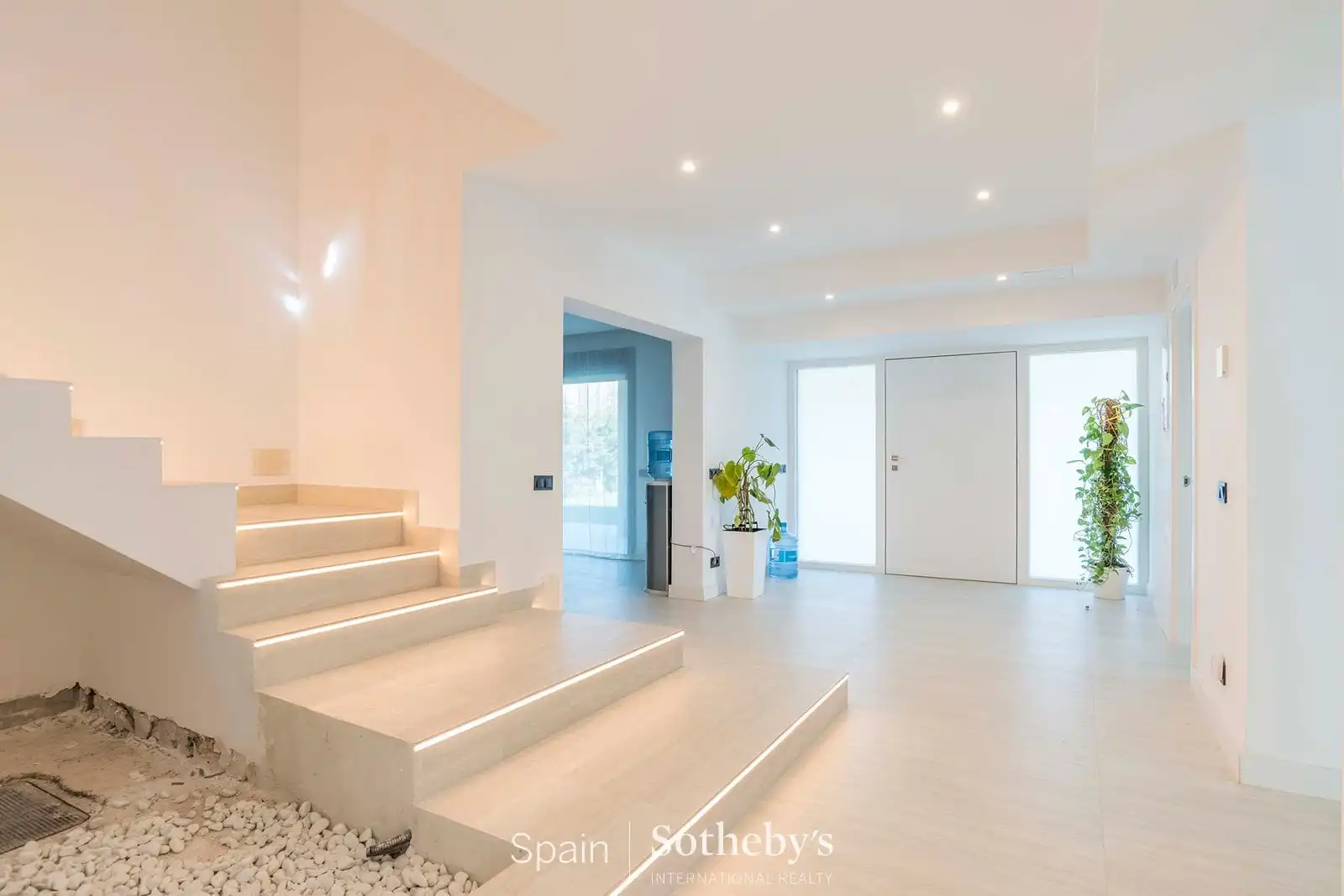 Houses for sale in Calle del Caballo, Somosaguas