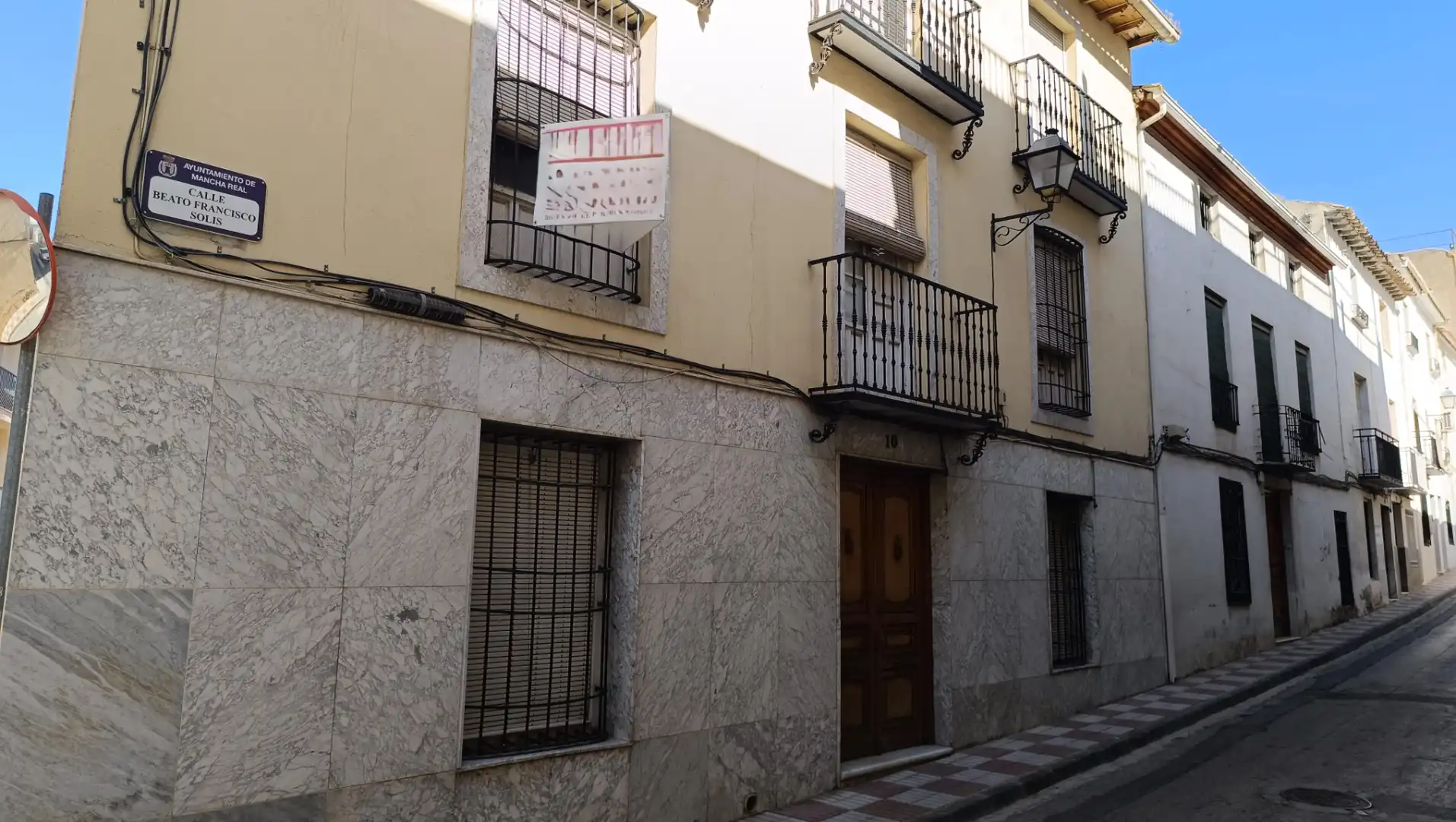 Vista exterior de Casa o xalet en venda en Mancha Real amb Terrassa i Balcó