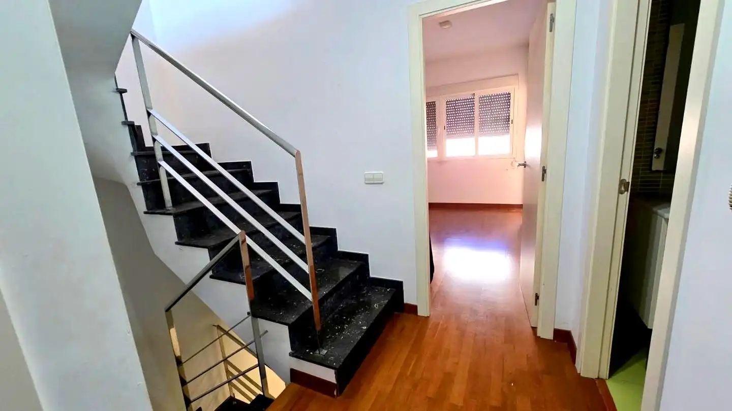 Casa adosada en venda en Bellreguard amb Aire condicionat, Terrassa i Traster