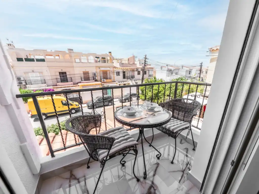 Terrassa de Apartament en venda en Torrevieja amb Aire condicionat i Piscina