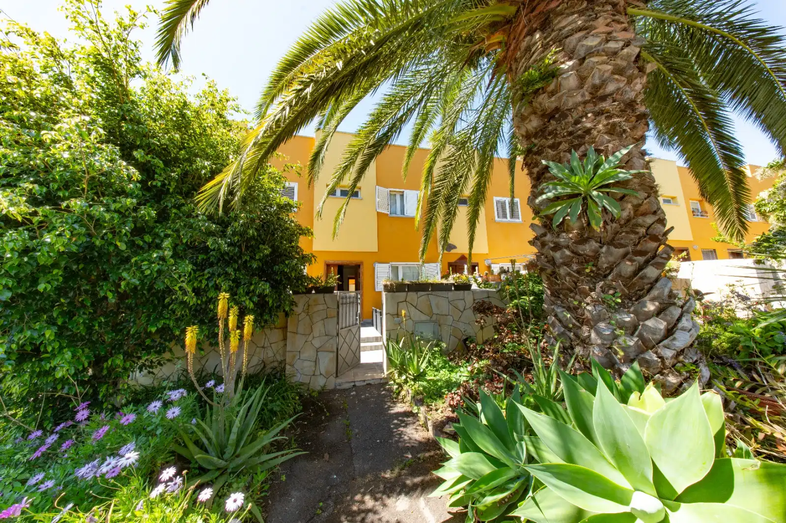Exterior view of Houses for sale in El Sauzal  with Terrace