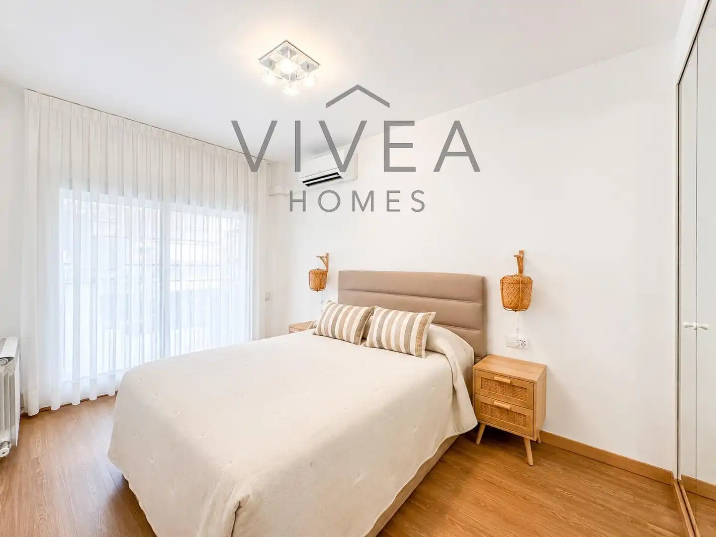 Bedroom of Flat for sale in Sabadell  with Air Conditioner, Heating and Parquet flooring