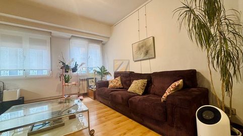 Foto 2 de Piso en venta en Avenida Colón, Masip, Oviedo