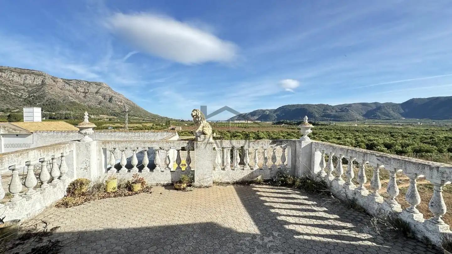 Vista exterior de Finca rústica en venta en Benifairó de la Valldigna con Terraza