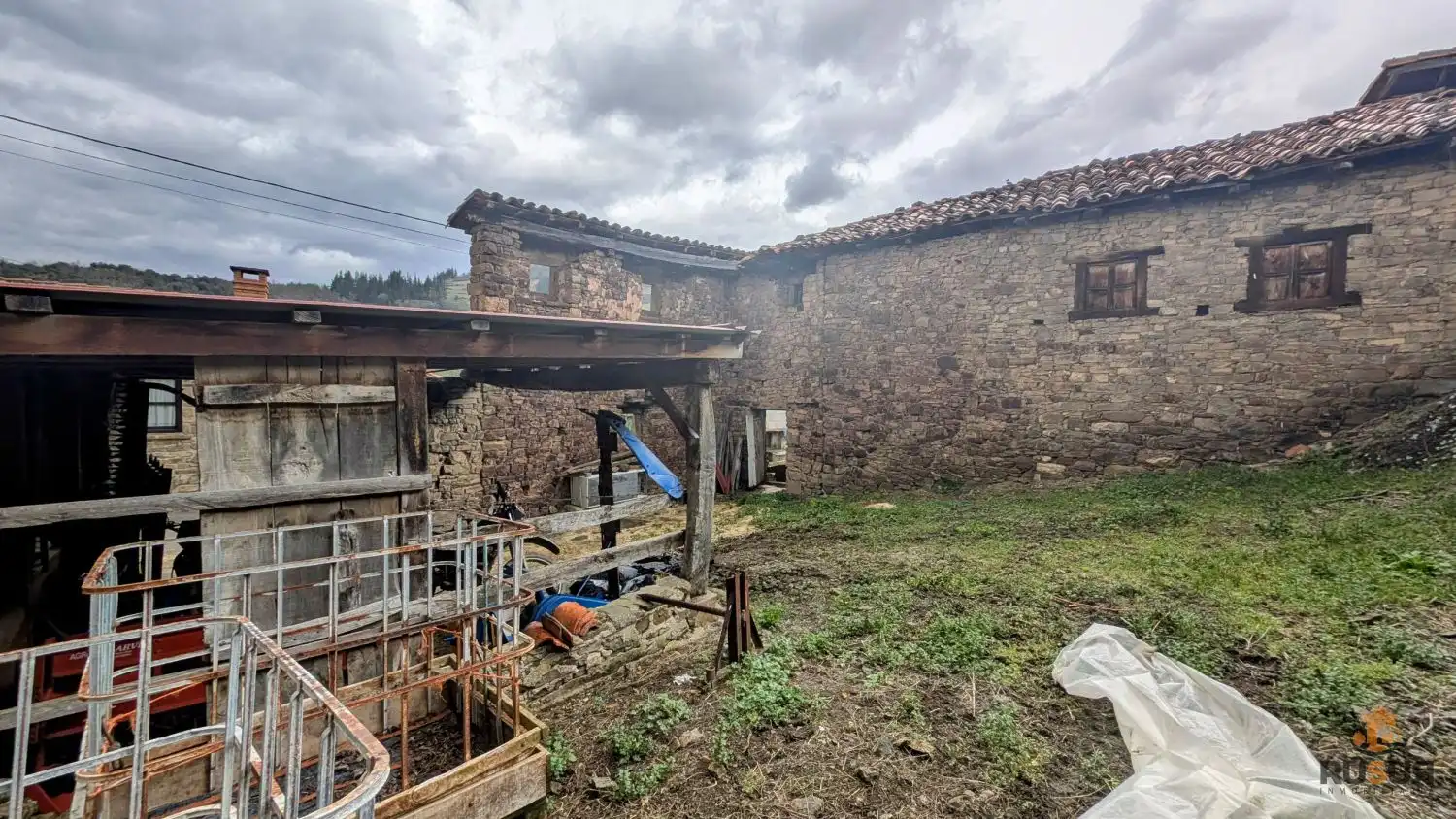 Vista exterior de Finca rústica en venta en Cabezón de Liébana con Balcón