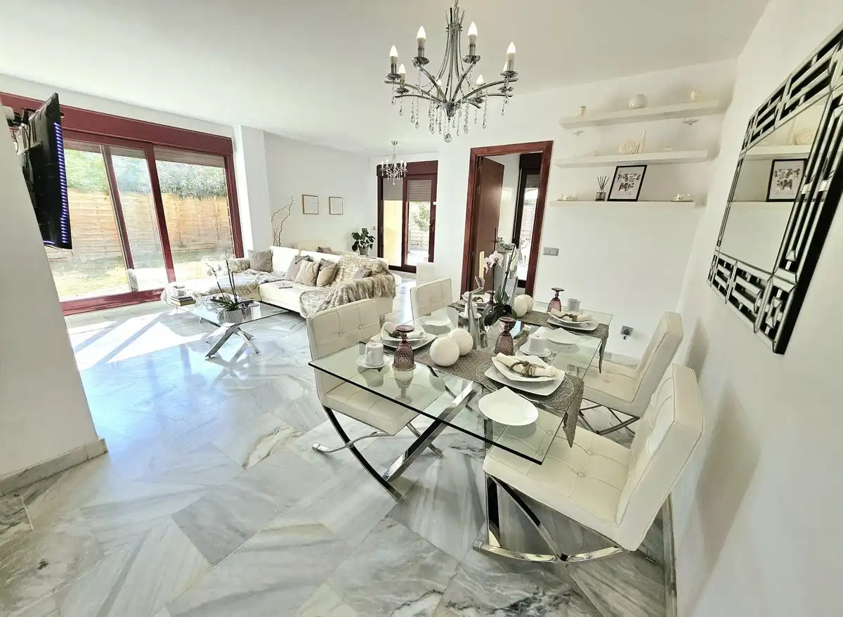 Casa con piscina en venta en Los Flamingos, imagen 8