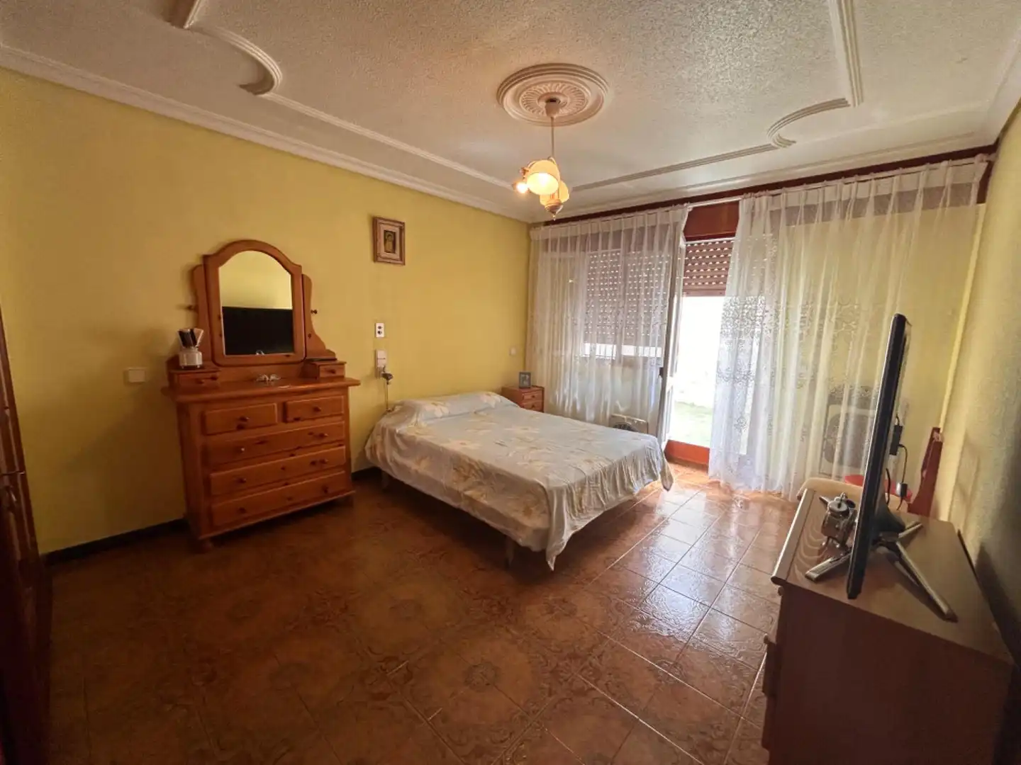 Habitación de Casa o chalet en venta en Guardamar del Segura con Aire acondicionado, Jardín privado y Amueblado