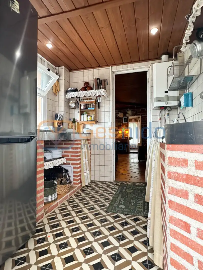 Cocina de Casa o chalet en venta en Espirdo con Calefacción y Jardín privado
