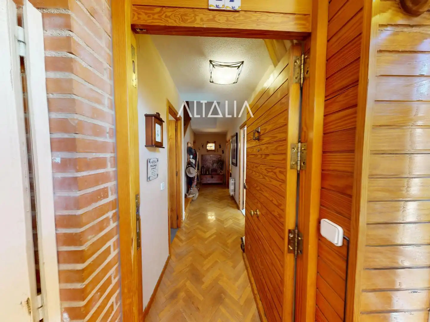 Detached homes for sale in Cuenca  with Heating, Terrace and Storage room
