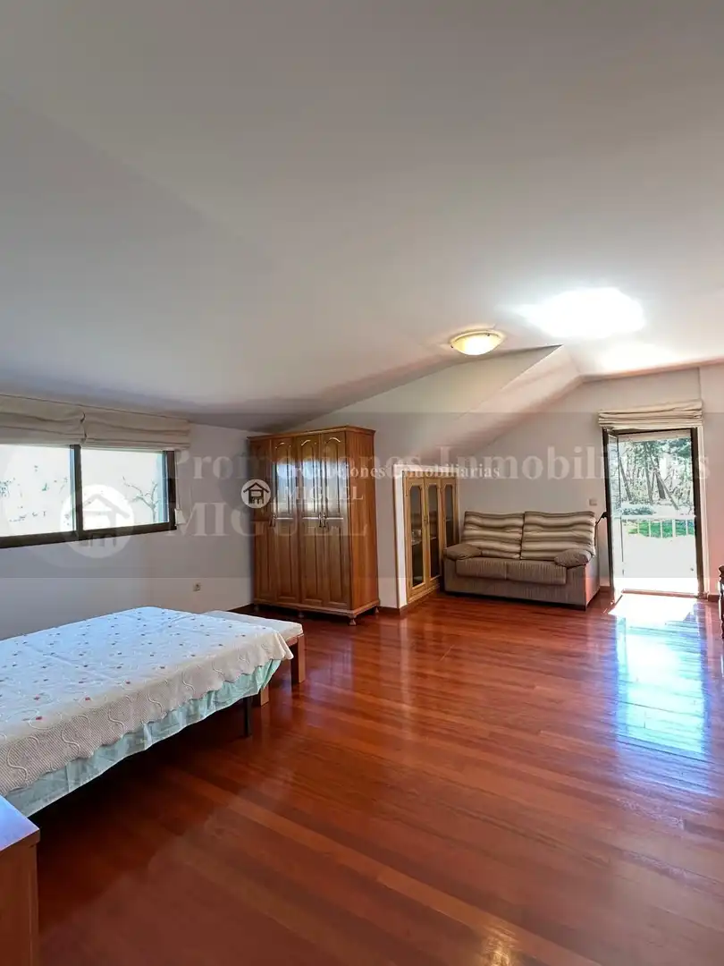 Dormitori de Casa o xalet en venda en Verín