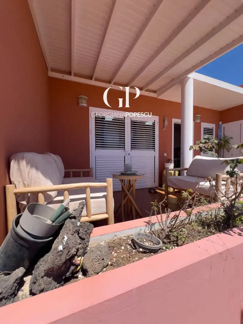 Terrasse von Haus oder Chalet zum Verkauf in Antigua mit Klimaanlage, Privatgarten und Terrasse