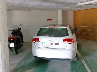 Individual en venda a Carrer Santa Llogaia 21