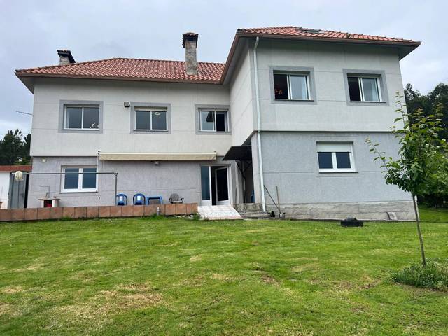 Casa-chalet en Venta en Parroquias rurales